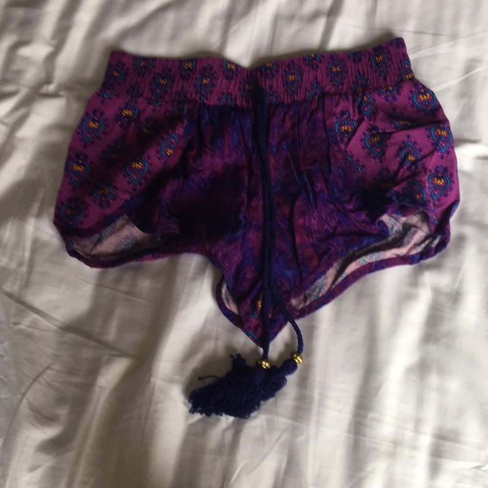 Multicolor LA Hearts shorts